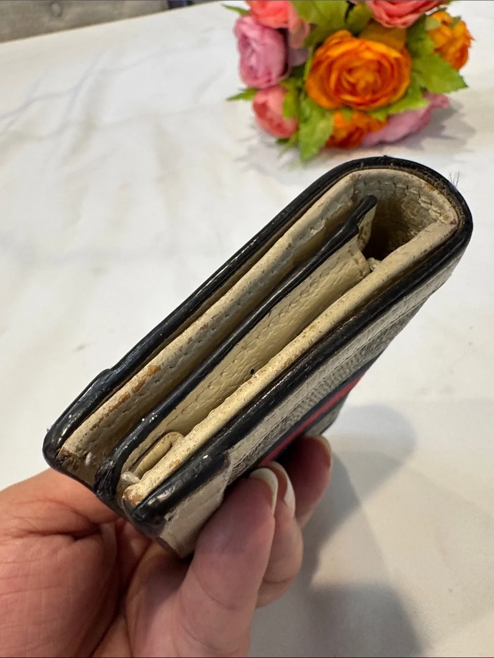 Authentic Gucci GG Canvas Wallet with Red and Blue Web and Gold Logo - Picture 3 of 14